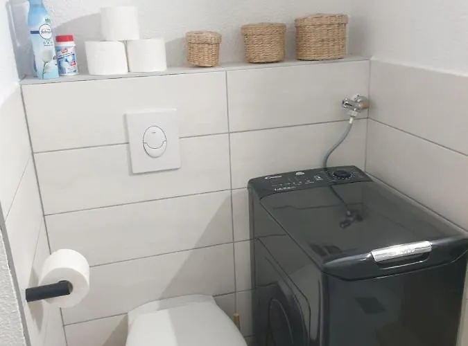 Superbe Vue A Maxime T2 Climatise سانت ماكسيم