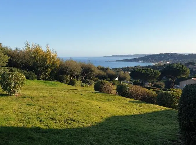 Superbe Vue à Maxime T2 Climatisé Sainte-Maxime
